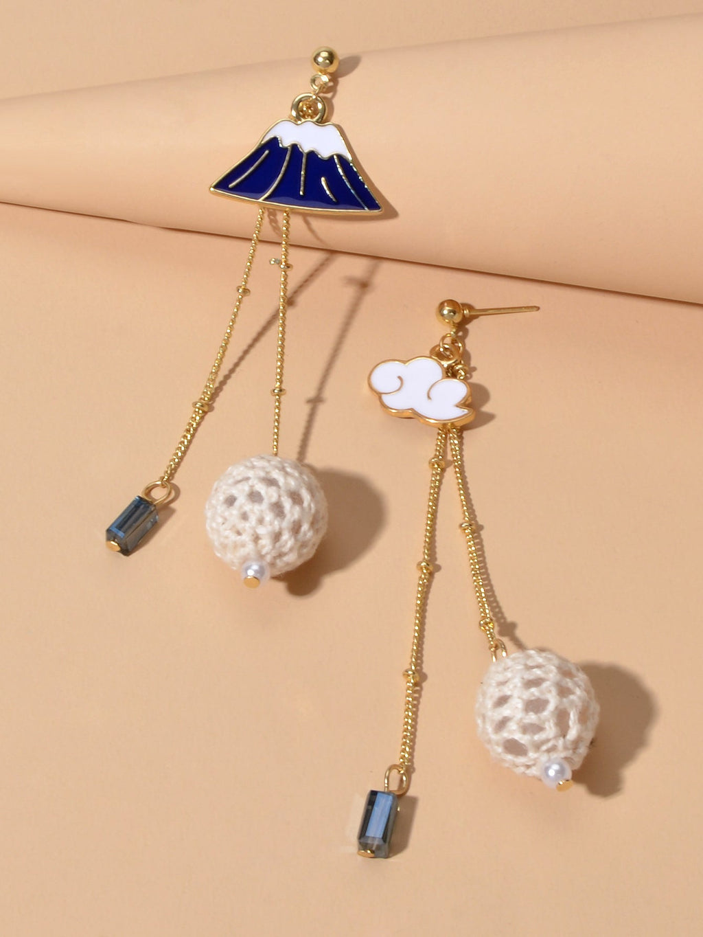 Creative Asymmetric Design Gold Chain Ball White Blue Cloud Mountain Earrings
