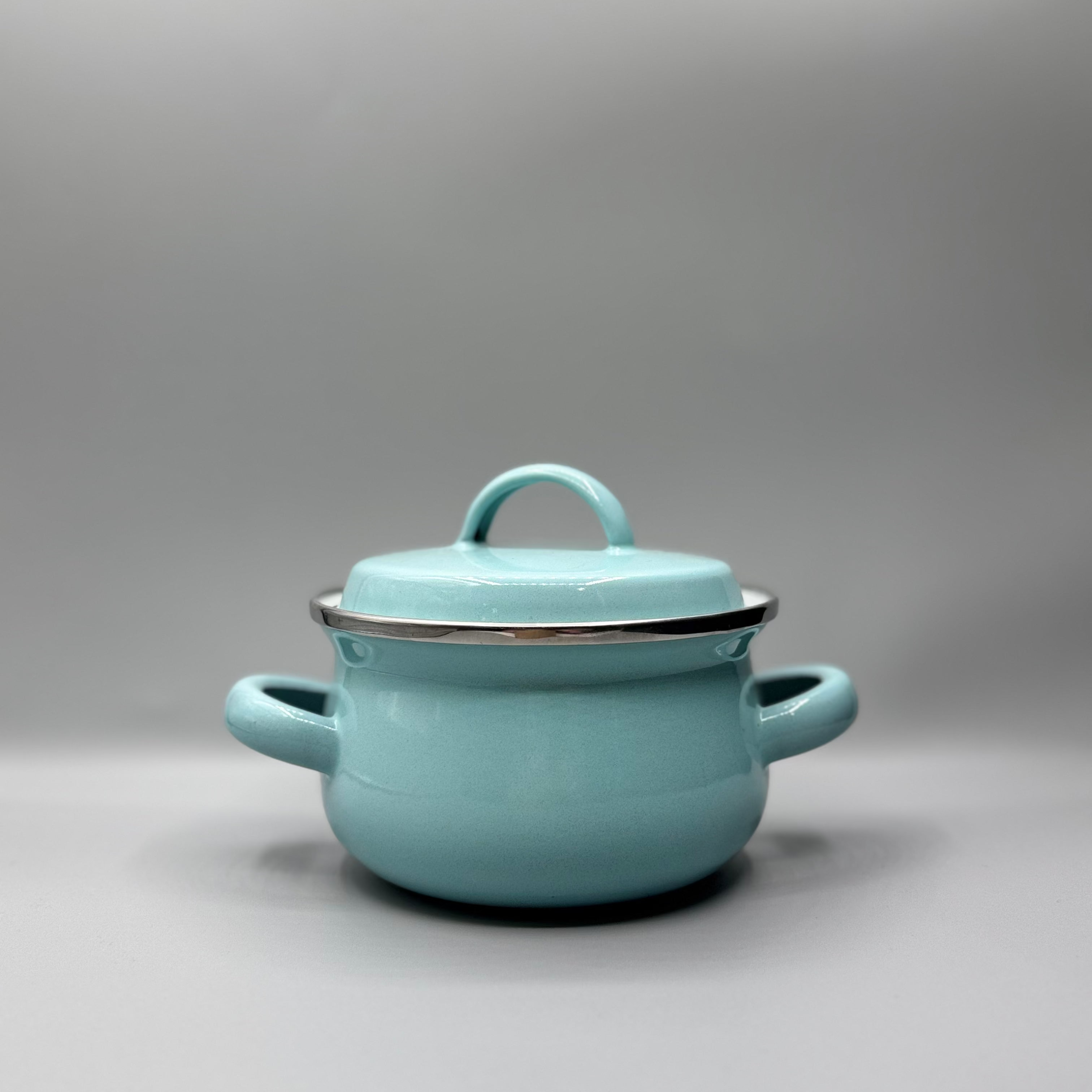 Enamel Pots | Enamelware Collection